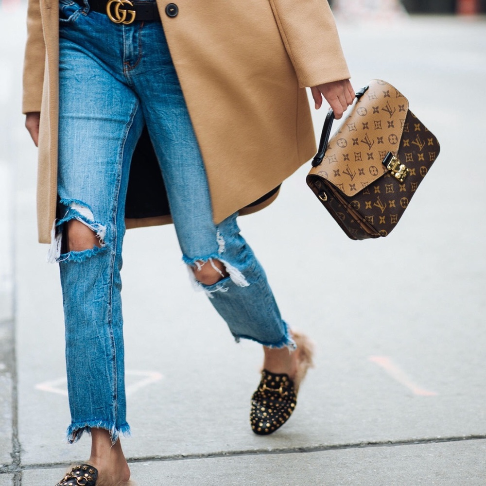 Authentic Louis Vuitton Pochette Metis - Picture 2 of 8